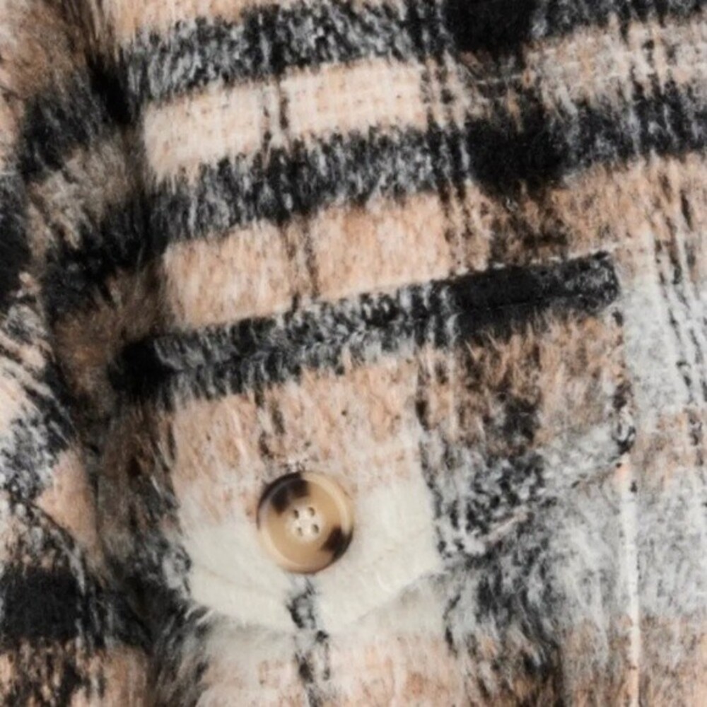 Good American Oversized Plaid Shacket in Neutral size 5/6- US size XXL/XXXL - Picture 3 of 16